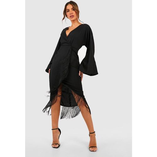 Vestido Midi Cruzado Con Flecos En El Filo - boohoo - Modalova