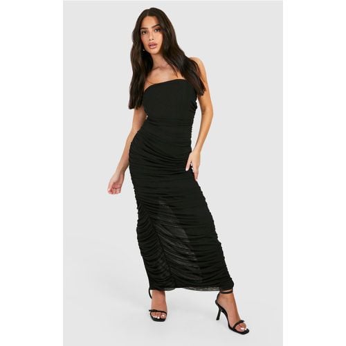 Vestido Petite Maxi Fruncido Palabra De Honor De Malla - boohoo - Modalova