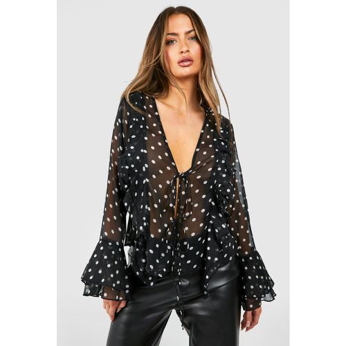 Camicia in chiffon a pois con arricciature - boohoo - Modalova