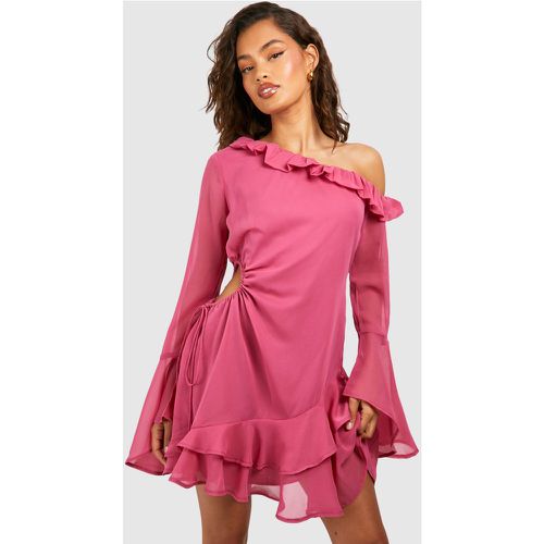 Vestido Mini De Chifón Asimétrico Con Volante - boohoo - Modalova