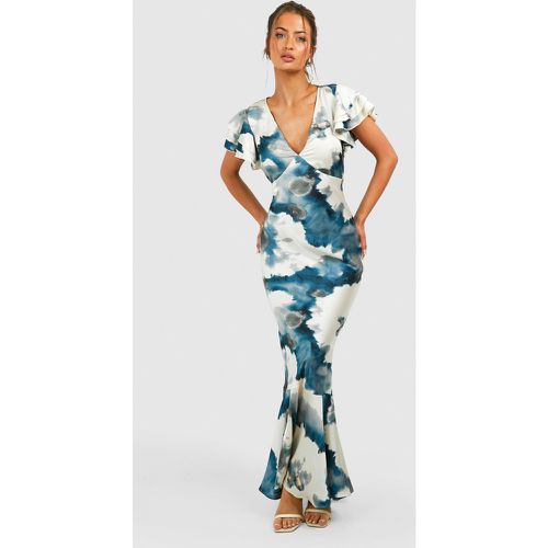 Abstract Satin Ruffle Sleeve Maxi Dress - boohoo - Modalova