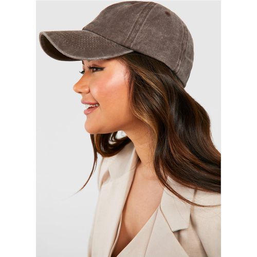 Gorra De Béisbol Con Lavado A La Piedra Color Chocolate - boohoo - Modalova