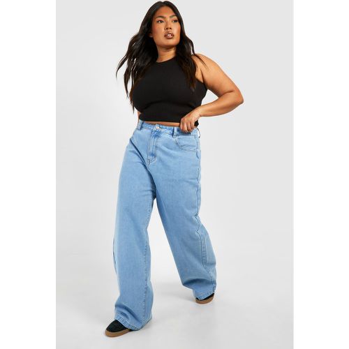 Jeans a gamba ampia Plus Size a vita alta - boohoo - Modalova