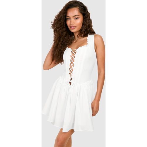 Vestido Mini Estilo Mesonera Con Atadura - boohoo - Modalova