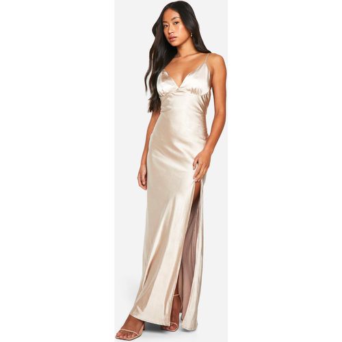 Vestido Maxi Para Dama De Honor De Raso Con Tirantes - boohoo - Modalova