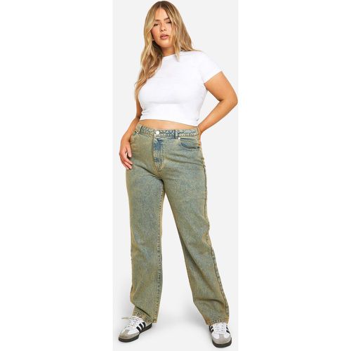 Jeans dritti Plus Size Basics a vita alta - boohoo - Modalova