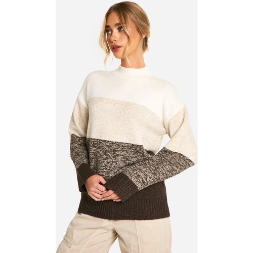 Maglione lungo in maglia morbida a righe sfumate - boohoo - Modalova