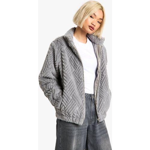 Chaqueta Oversize Texturizada De Pelo Sintético - boohoo - Modalova