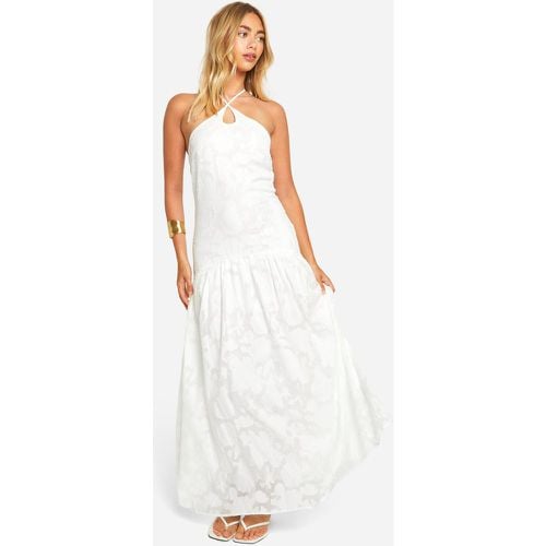 Vestido Maxi Texturizado De Flores Con Escote Halter - boohoo - Modalova