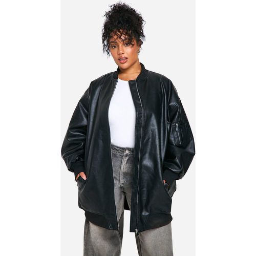 Giacca Bomber lunga Plus Size oversize - boohoo - Modalova