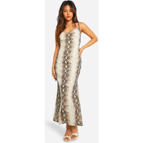 Vestito maxi in chiffon effetto pelle di serpente con scollo a cappuccio - boohoo - Modalova