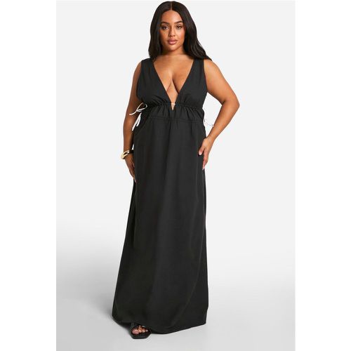 Vestito maxi Plus Size con laccetti a contrasto - boohoo - Modalova