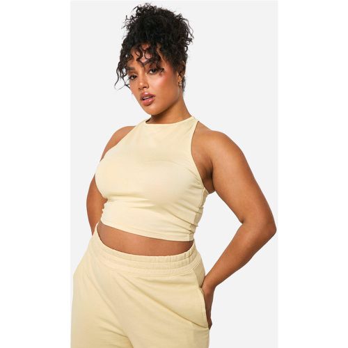 Canotta Plus Size in cotone sovratinto con scollo a vogatore - boohoo - Modalova