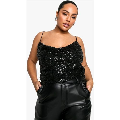 Top Plus Size con perle e scollo a cappuccio - boohoo - Modalova