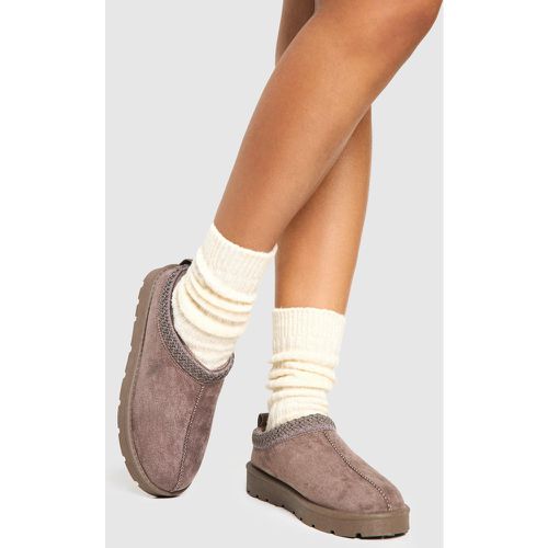 Sandali Mules comodi con ricami - boohoo - Modalova