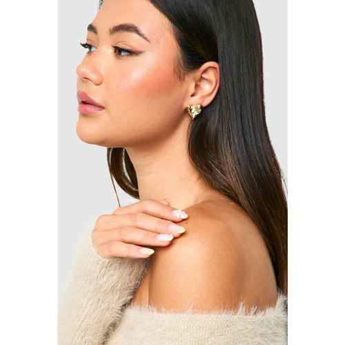 Pendientes Texturizados Con Forma De Corazón - boohoo - Modalova