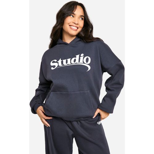 Sudadera Plus Oversize Con Capucha Y Eslogan Studio - boohoo - Modalova