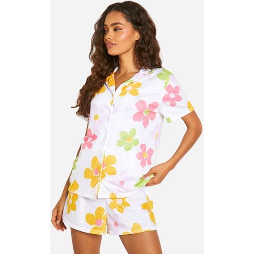 Pijama De Pantalón Corto Y Camisa Con Estampado De Flores - boohoo - Modalova