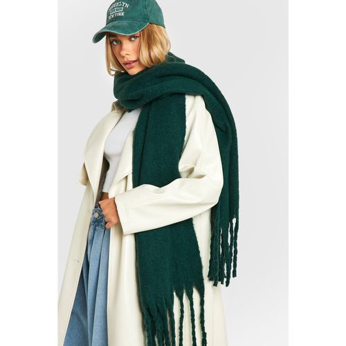 Bufanda Oversize Gruesa Con Flecos - boohoo - Modalova