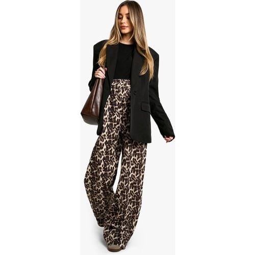 Pantalón Premamá De Pernera Ancha Y Popelina Con Estampado De Leopardo - boohoo - Modalova