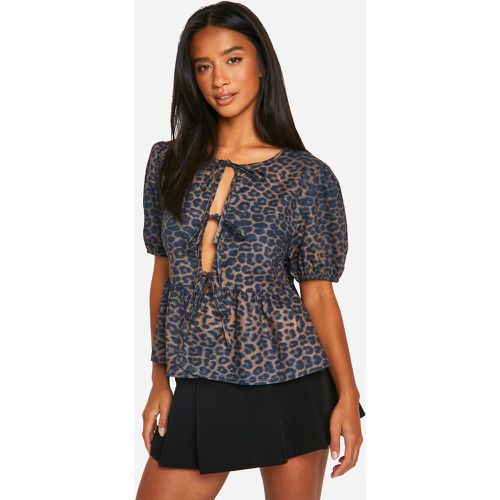 Blusa Petite leopardata con laccetti frontali - boohoo - Modalova