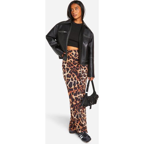 Gonna maxi Petite con stampa leopardata - boohoo - Modalova