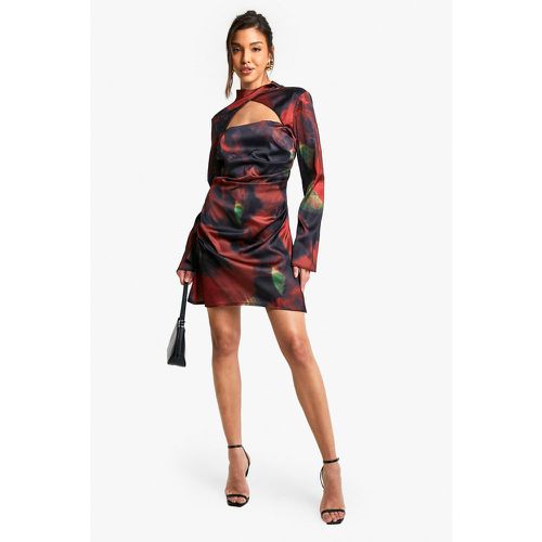 Vestido Mini De Raso Fruncido Con Estampado De Flores - boohoo - Modalova