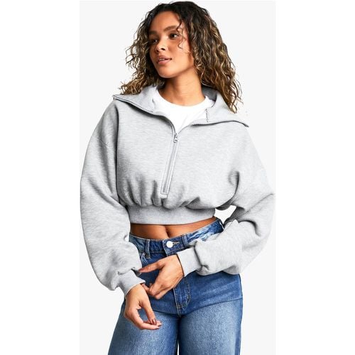 Sudadera Crop Con Cremallera A La Mitad Y Cuello Extremo - boohoo - Modalova