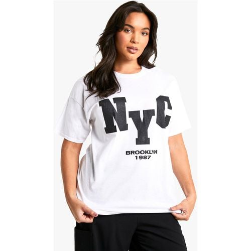 Camiseta Plus Oversize Con Estampado De Nyc - boohoo - Modalova