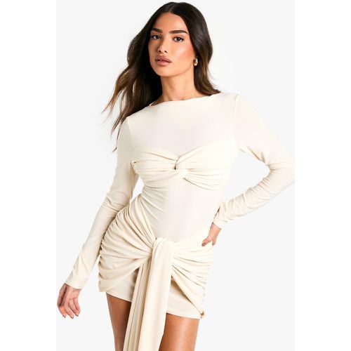 Vestido Petite Mini Ceñido Con Nudo Doble - boohoo - Modalova