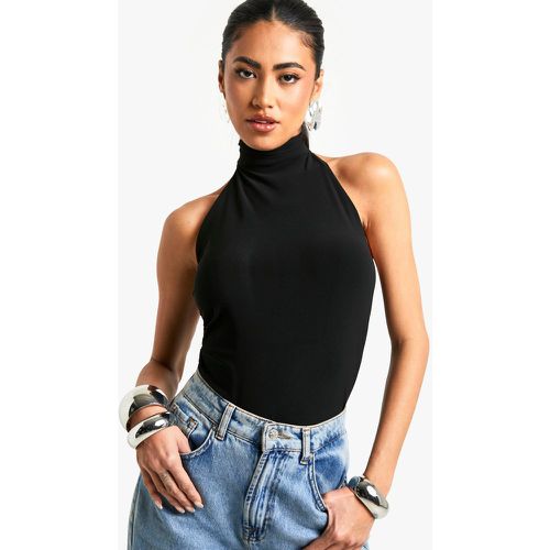 Top Ceñido Con Escote Halter Y Espalda Descubierta - boohoo - Modalova