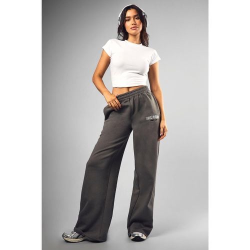 Pantalón Deportivo Tall De Pernera Recta Con Aplique Dsgn Studio - boohoo - Modalova