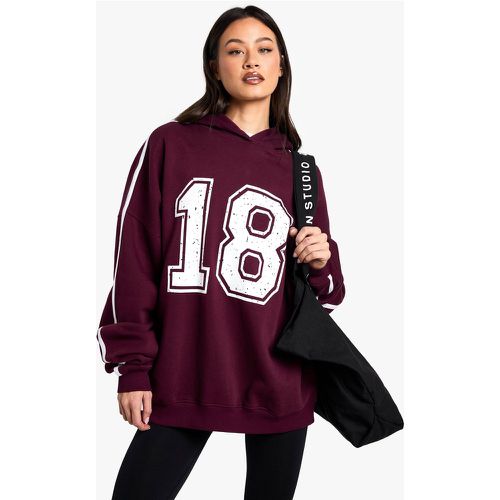 Tall 18 Side Stripe Printed Oversized Hoodie - boohoo - Modalova