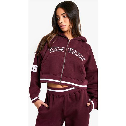 Sudadera Petite Crop Con Capucha, Cremallera Y Bordado De New York - boohoo - Modalova