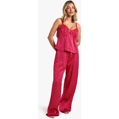 Pijama De San Valentín De Pantalón Largo Y Camisola Con Estampado De Cerezas - boohoo - Modalova