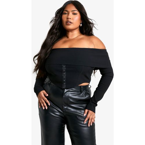 Top Plus Size in bengalina con spalle scoperte, gancetti e asole - boohoo - Modalova