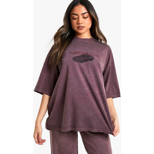 Camiseta Oversize Desteñida Con Estampado Gráfico De Coche De Nevada - boohoo - Modalova