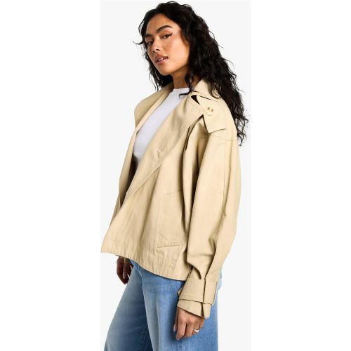 Cappotto Trench Corto Asimmetrico - boohoo - Modalova