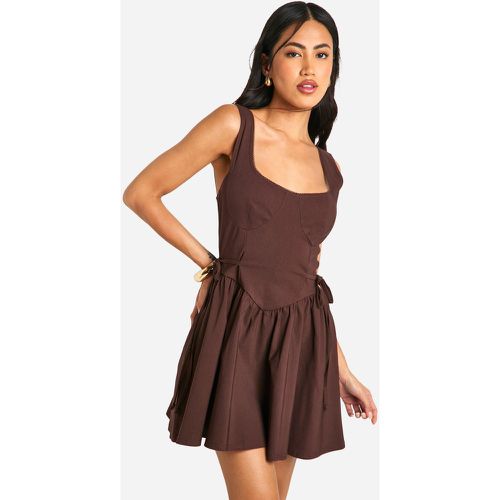 Vestido Mini Skater Con Atadura En La Cintura - boohoo - Modalova