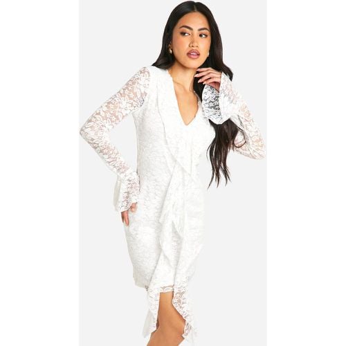 Lace Ruffle Flare Sleeve Mini Dress - boohoo - Modalova