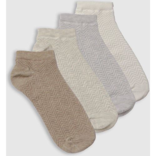 Pack De 4 Pares De Calcetines Deportivos Con Bordado - boohoo - Modalova