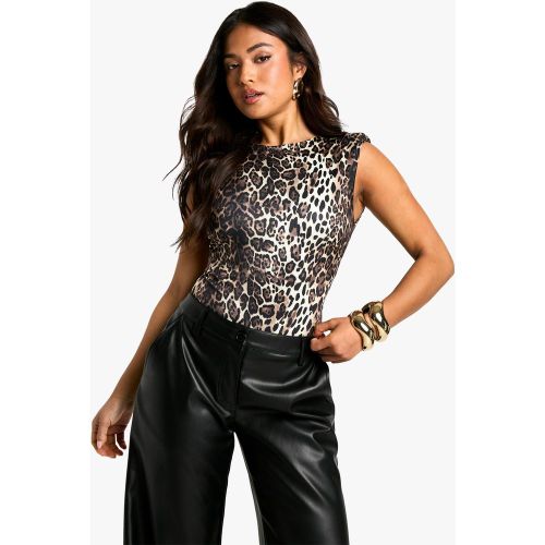 Body Petite Con Estampado De Leopardo Y Hombreras - boohoo - Modalova