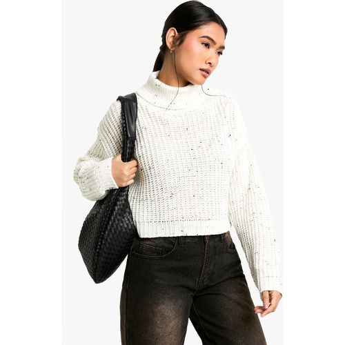 Maglione corto in maglia Nep con collo alto - boohoo - Modalova