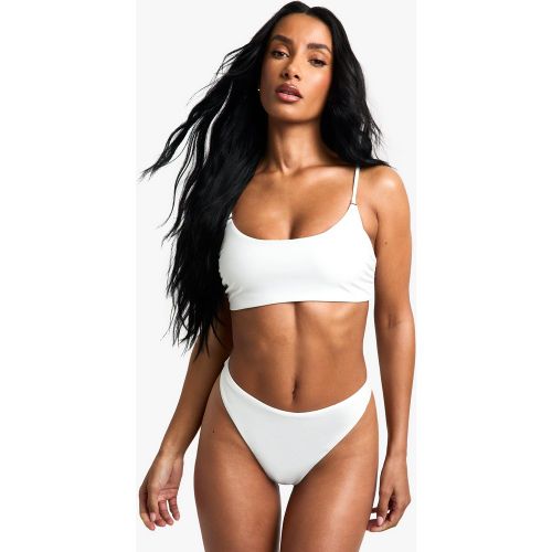 Crop top bikini Essentials per costume da bagno - boohoo - Modalova