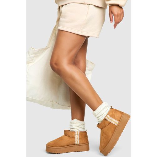 Botas Cómodas Con Plataforma Y Bordado Ultra Mini - boohoo - Modalova