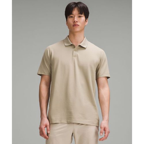 – Kurzärmliges Piqué-Poloshirt im Classic Fit für Männer – Khaki – Größe L - lululemon - Modalova