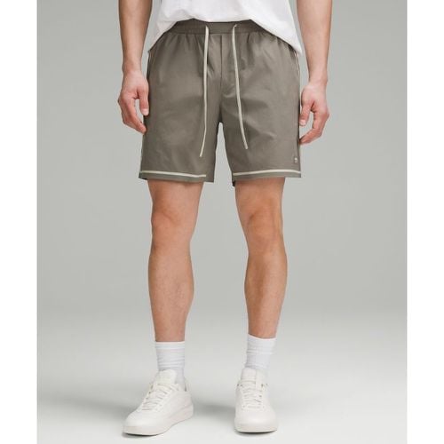 – Hybride Pool-Shorts für Männer – 18 cm – Größe XL - lululemon - Modalova