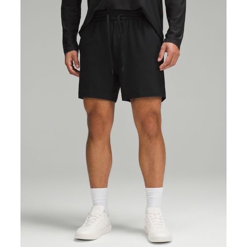 – Soft Jersey Shorts für Männer – 13 cm – Schwarz – Größe M - lululemon - Modalova