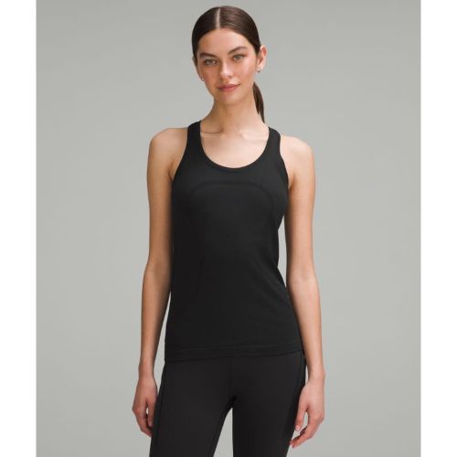 “ Swiftly Tech Tanktop mit Racerback 2.0 HÃ¼ftlÃ¤nge fÃ¼r Frauen â€“ GrÃ¶ÃŸe 18 in - lululemon - Modalova