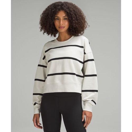 – Perfectly Oversized Crop-Sweater mit Rundhalsausschnitt Gestreift für Frauen – Weiß – Größe 6 - lululemon - Modalova